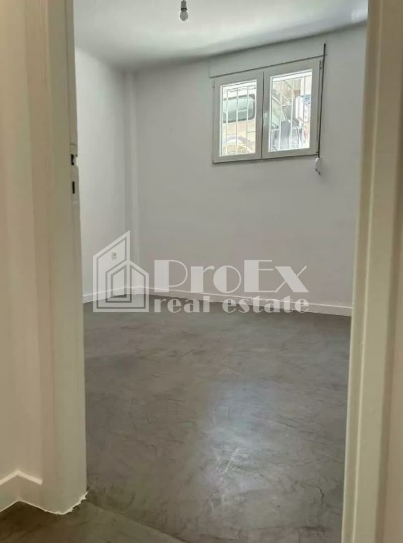 Apartment in Kipseli, Kipseli — Photo 3 of 12