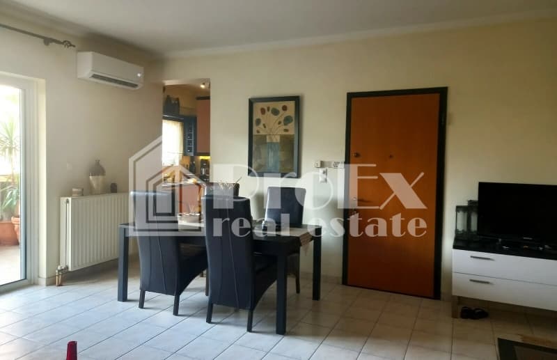 Apartment in Schinias, Peristeri — Photo 3 of 19