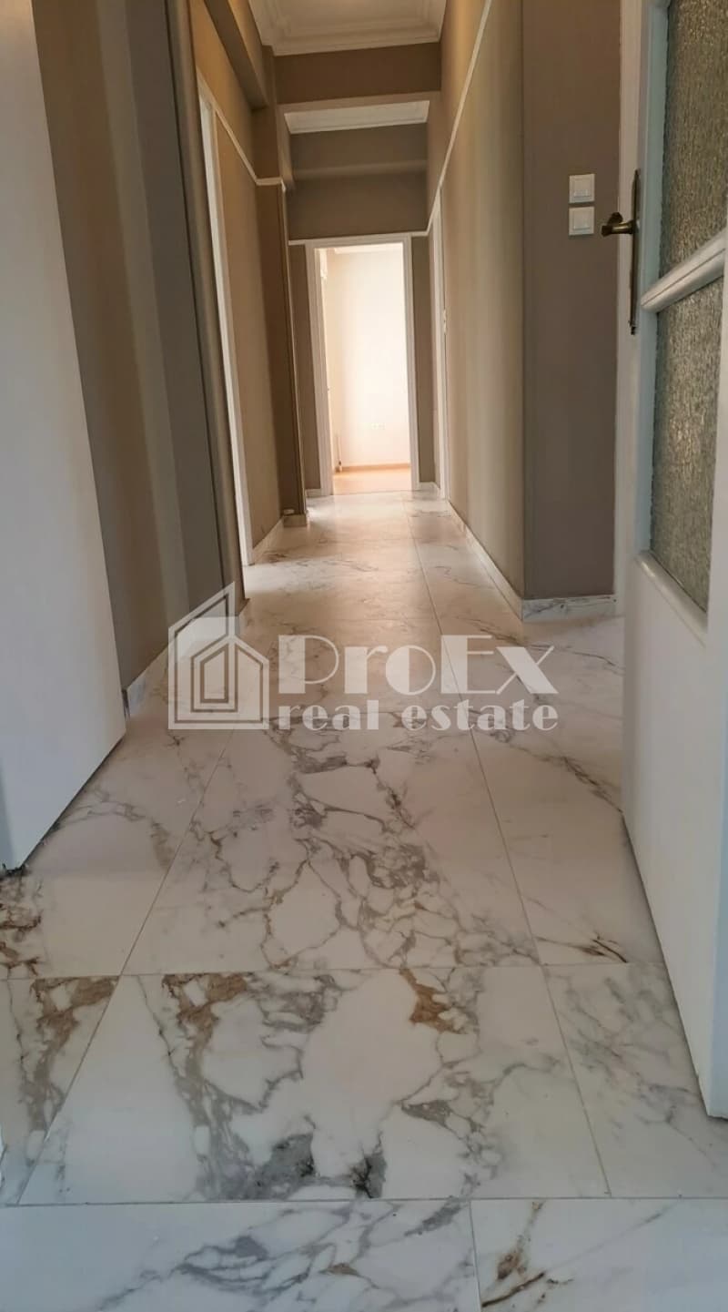 Apartment in Paradeisos, Marousi — Photo 8 of 18