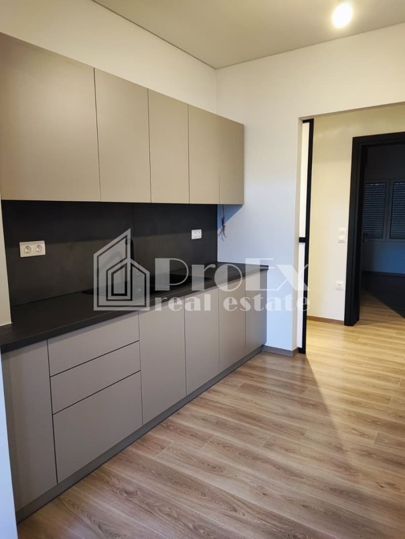 Apartment in Agia Triada, Iraklio — Photo 1 of 22