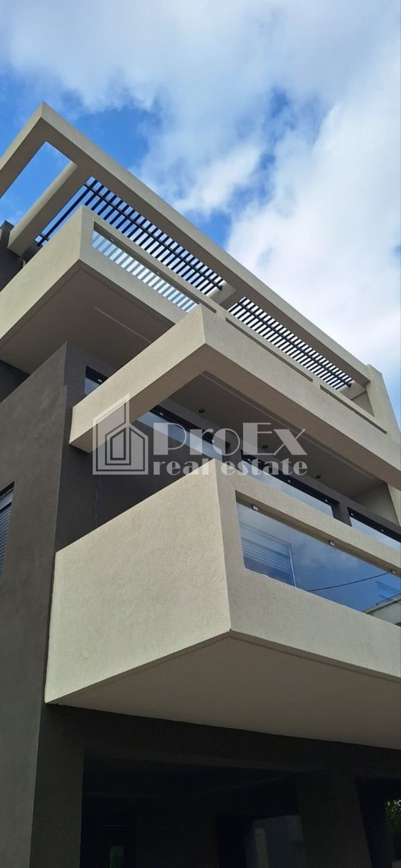House in Pirgos Plakentias, Vrilissia