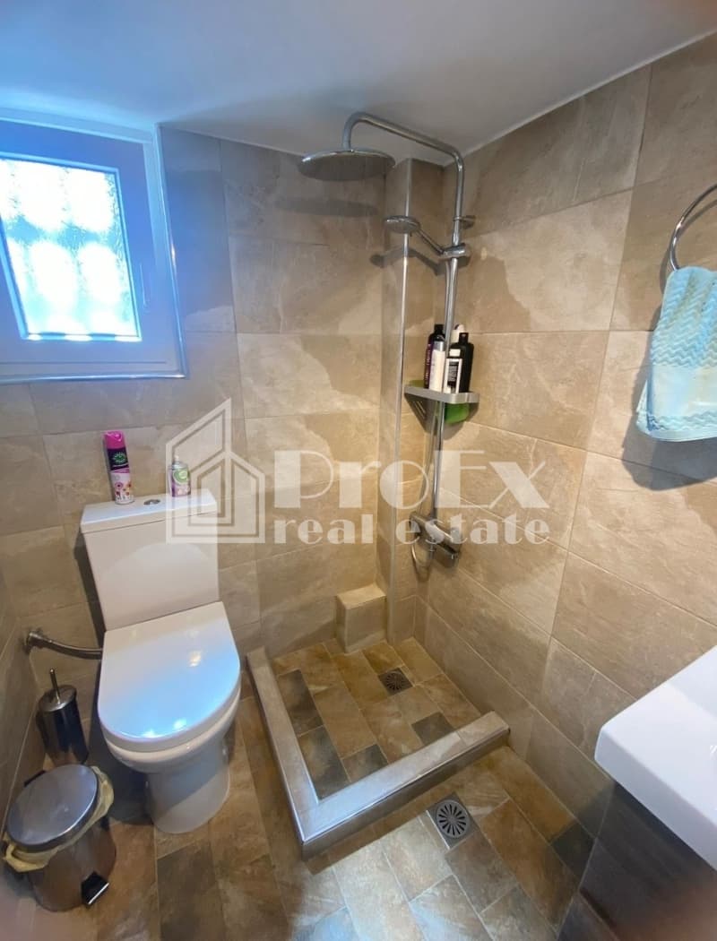 Apartment in Agia Triada, Iraklio — Photo 1 of 3
