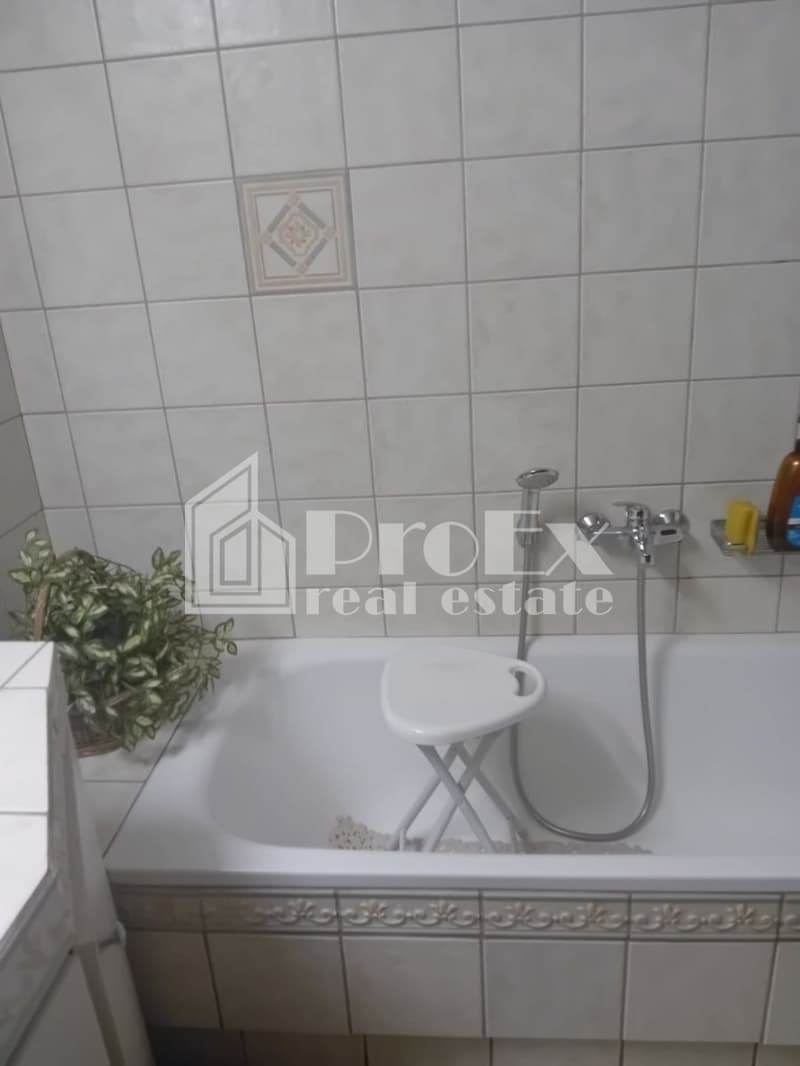 Apartment in Eleftheroupoli, Nea Ionia — Photo 13 of 23