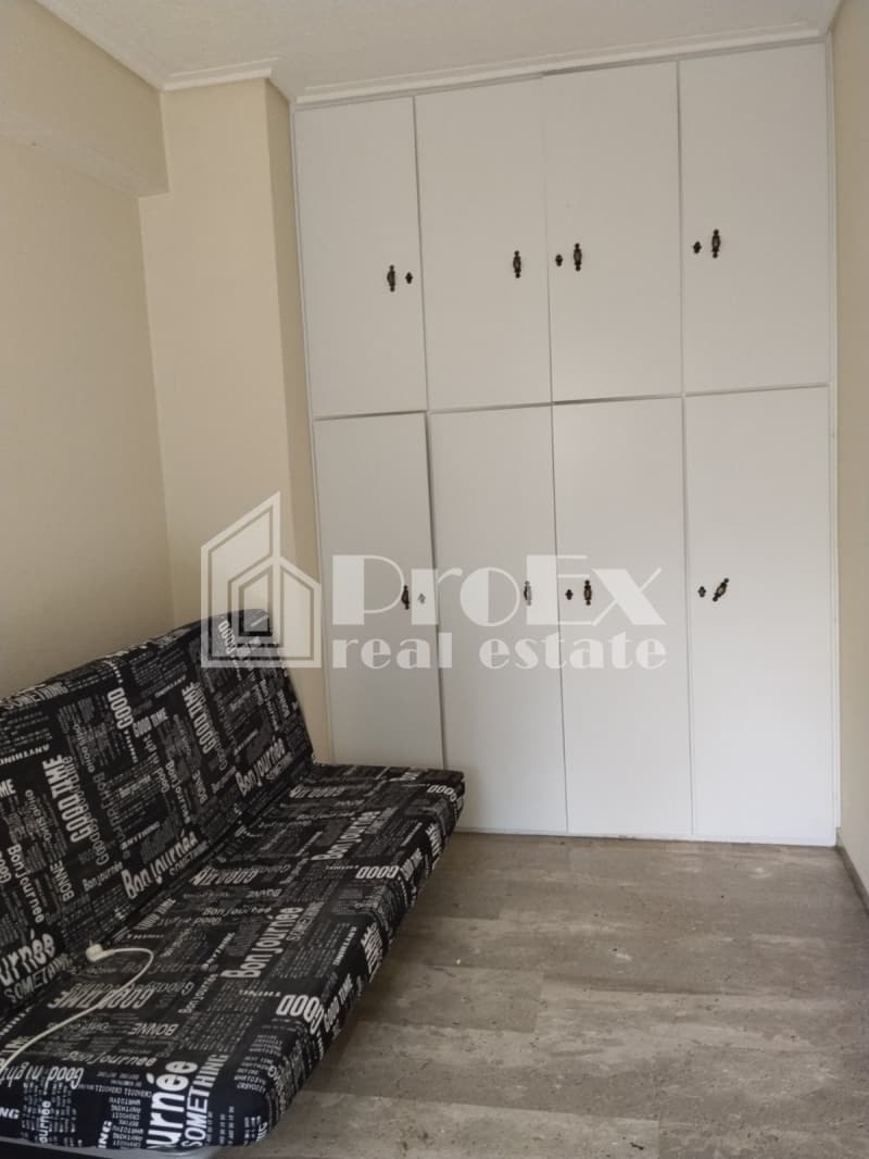 Apartment in Profitis Ilias, Metamorfosi — Photo 11 of 16