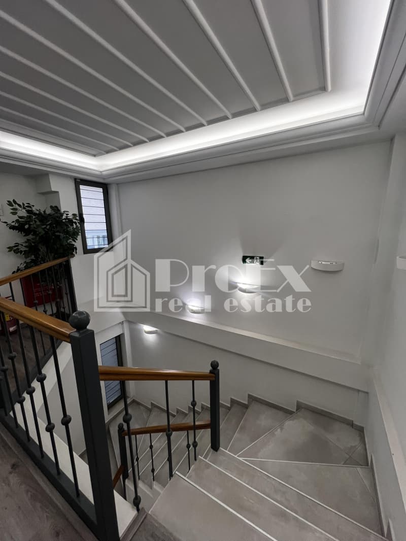 Κατάστημα στην Πανεπιστημιούπολη, Κέντρο — Φωτογραφία 2 από 10