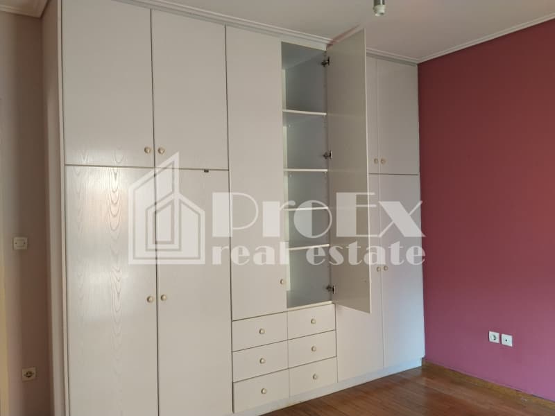 Apartment in Ionia, Nea Ionia — Photo 8 of 18