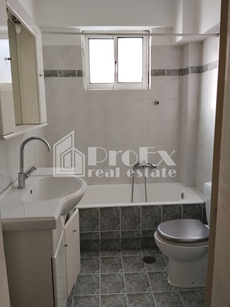 Apartment in Ionia, Nea Ionia — Photo 10 of 18