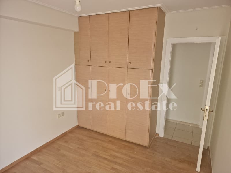 Apartment in Saframpoli, Nea Ionia — Photo 8 of 17