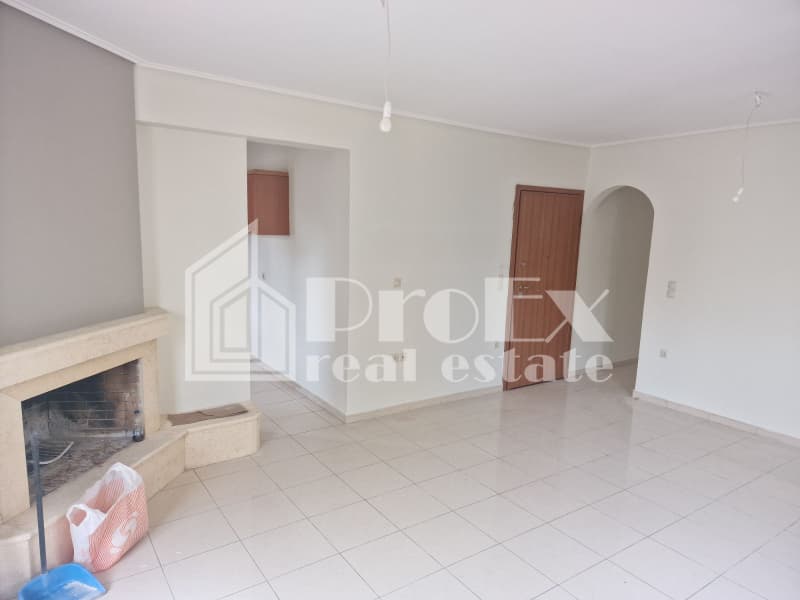Apartment in Saframpoli, Nea Ionia — Photo 3 of 17