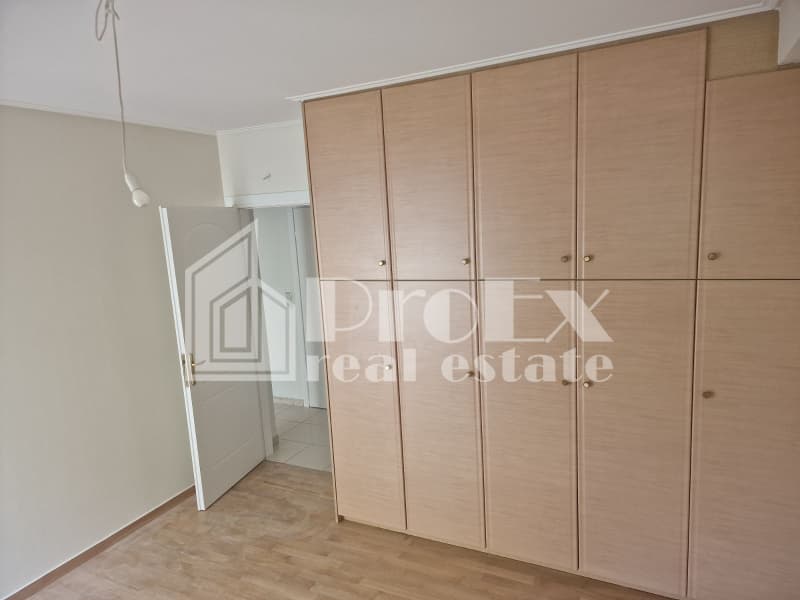 Apartment in Saframpoli, Nea Ionia — Photo 7 of 17