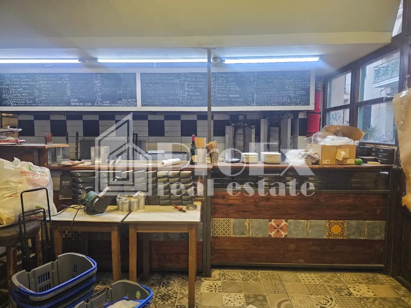 Retail Store in Megala Sxoinia B, Exarchia - Neapoli — Photo 2 of 2