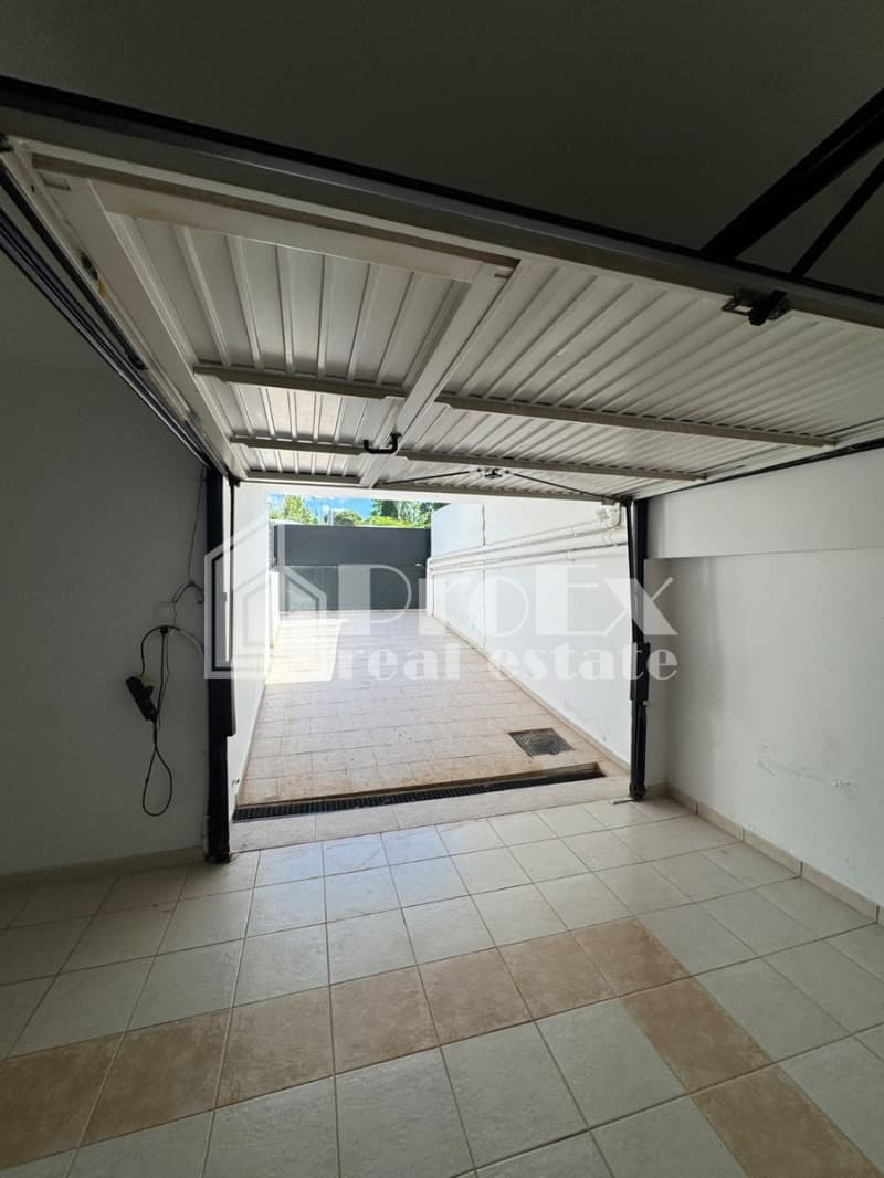 House in Center, Gerakas — Photo 14 of 22