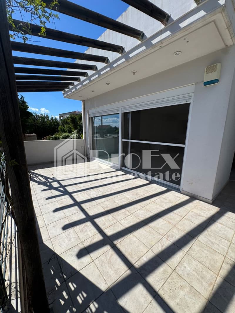 House in Center, Gerakas — Photo 2 of 22