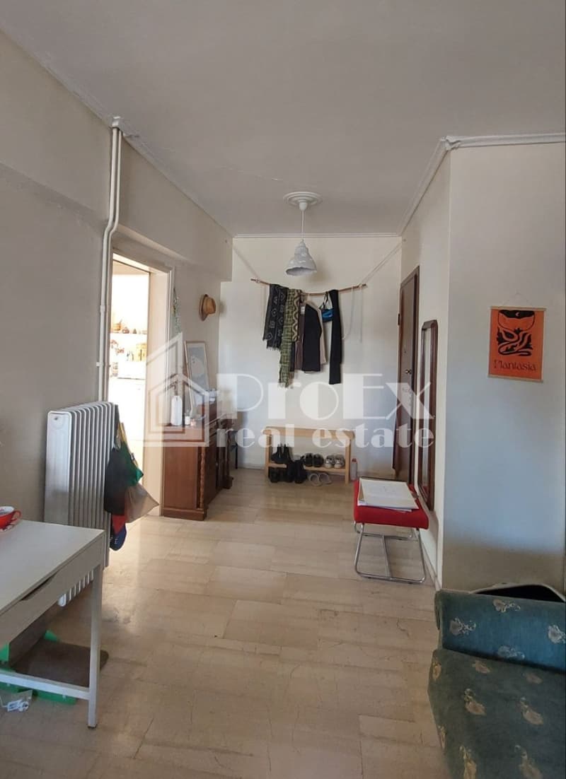 Apartment in Agia Triada, Iraklio — Photo 2 of 6