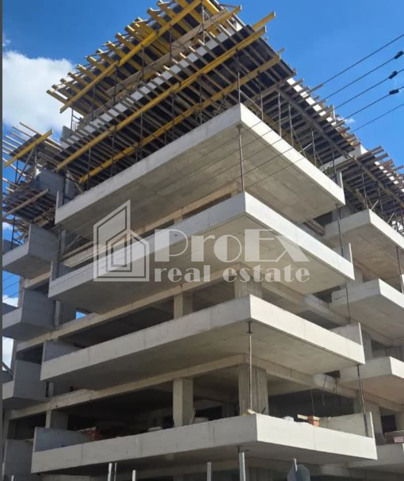 Apartment in Platia Papadiamanti, Ano Patisia — Photo 1 of 2