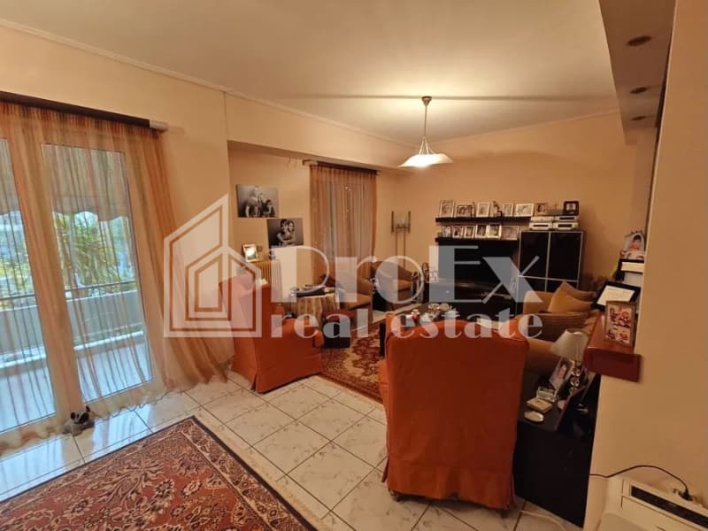 Apartment in Kato Pefki, Pefki — Photo 2 of 21
