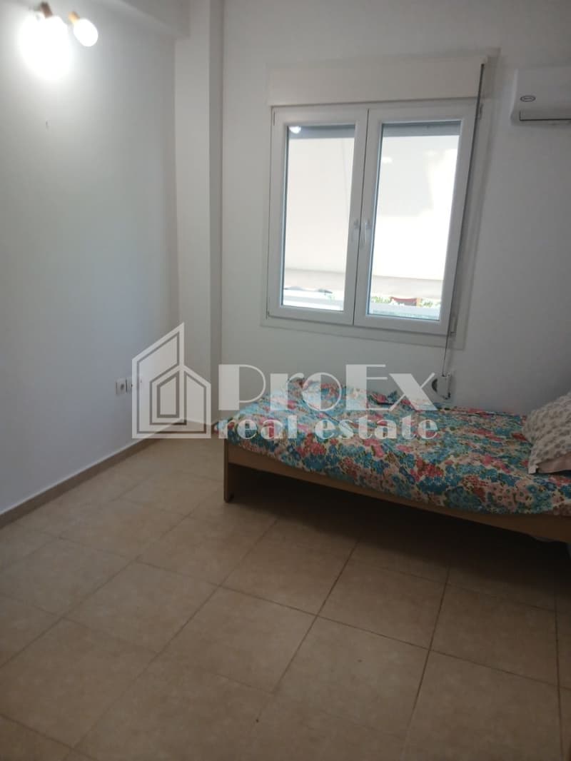 Apartment in Saframpoli, Nea Ionia — Photo 10 of 11