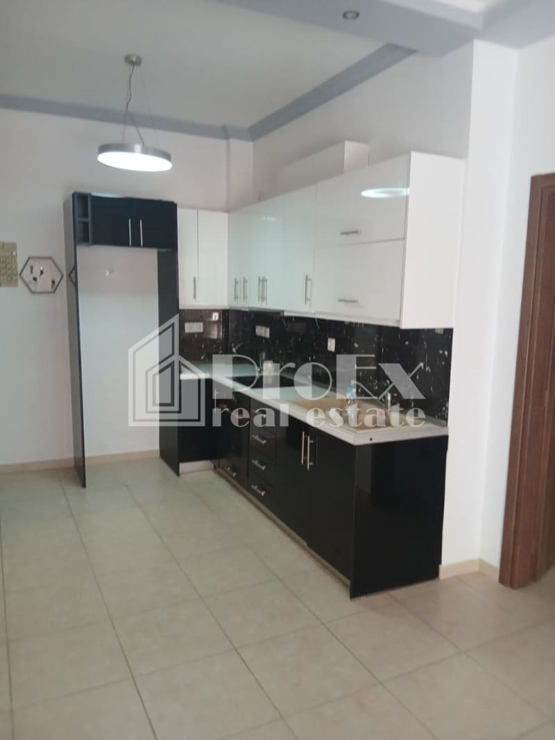 Apartment in Saframpoli, Nea Ionia — Photo 1 of 11