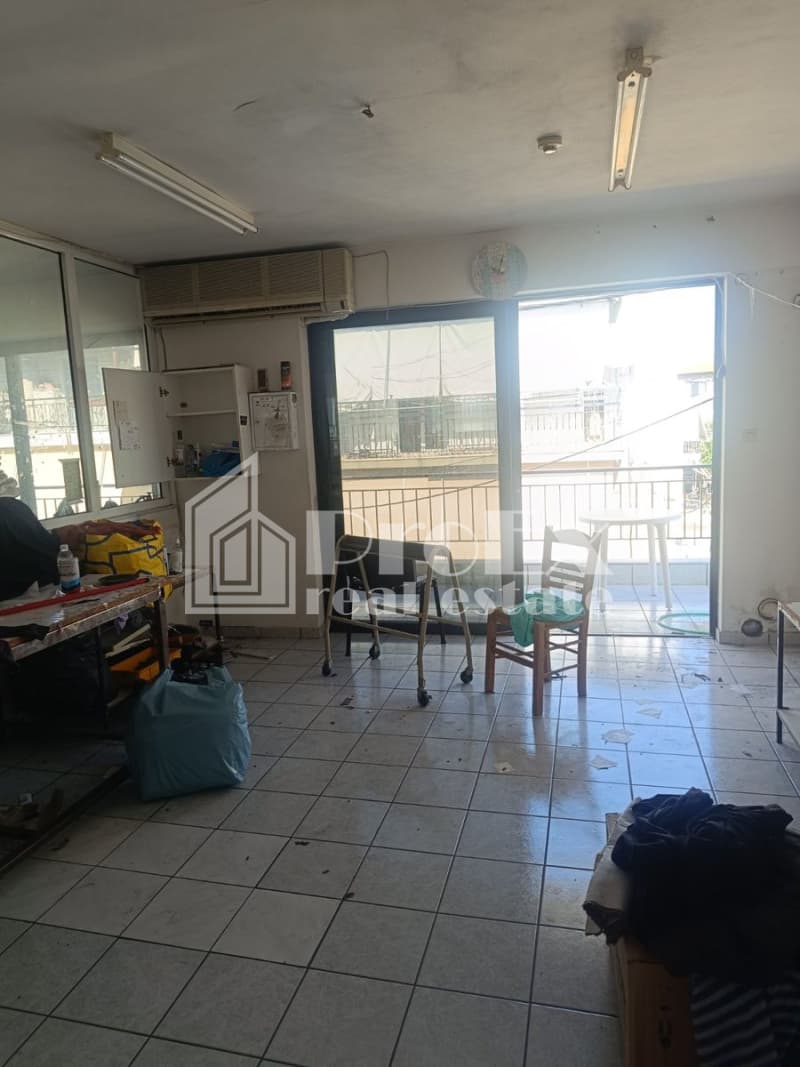 Ελαφρύς Βιομηχανικός Χώρος στην Ανθούπολη, Περιστέρι — Φωτογραφία 14 από 21