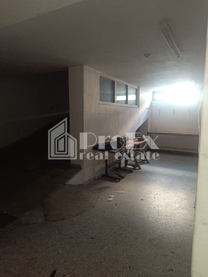 Ελαφρύς Βιομηχανικός Χώρος στην Ανθούπολη, Περιστέρι — Φωτογραφία 11 από 21