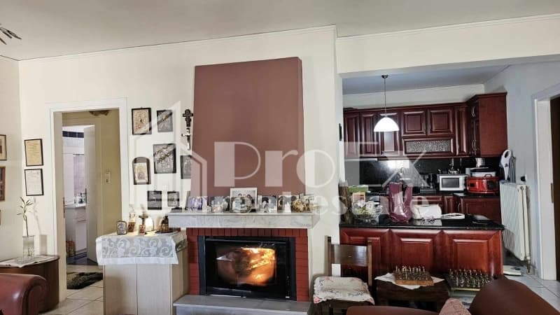 Apartment in Kato Halandri, Chalandri — Photo 3 of 12