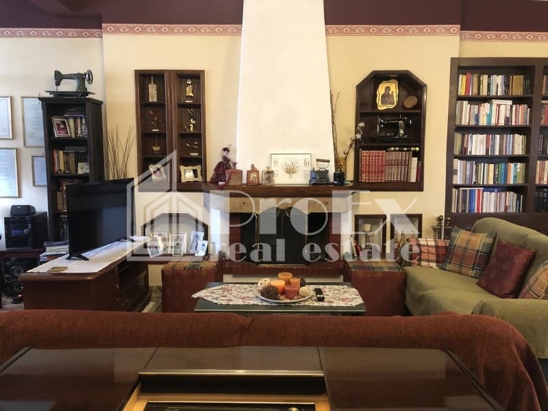 Apartment in Agia Triada, Kamatero — Photo 2 of 19