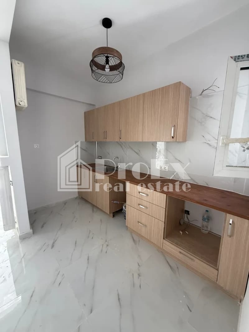 Διαμέρισμα στην Πλατεία Αττικής, Αττική — Φωτογραφία 5 από 8