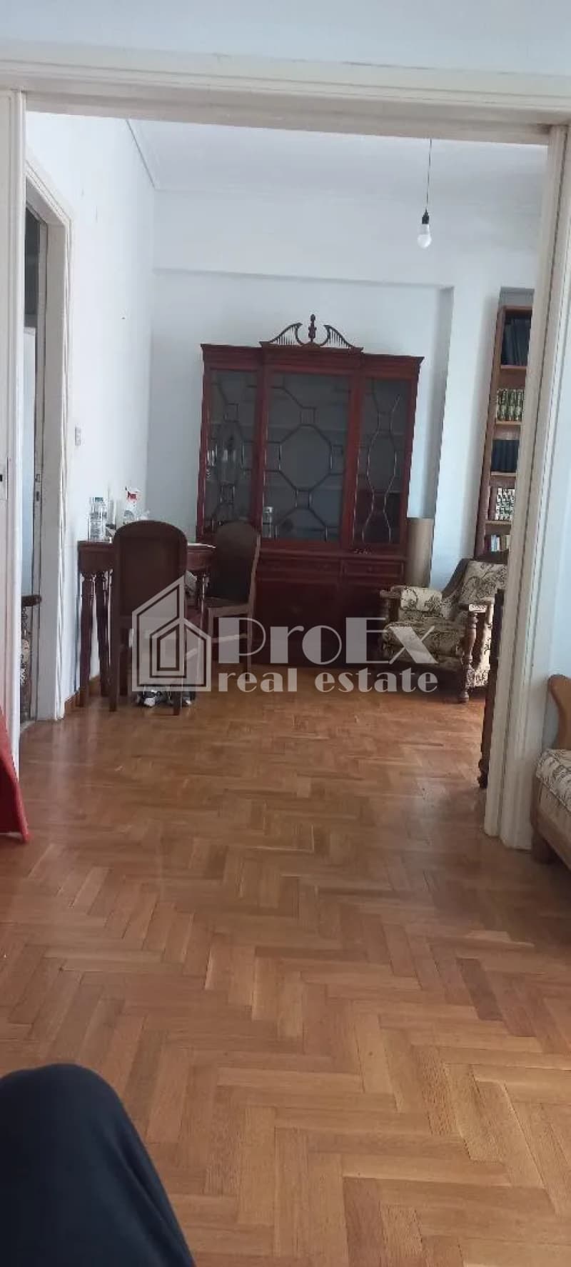 Apartment in Osios Loukas, Patisia — Photo 1 of 11