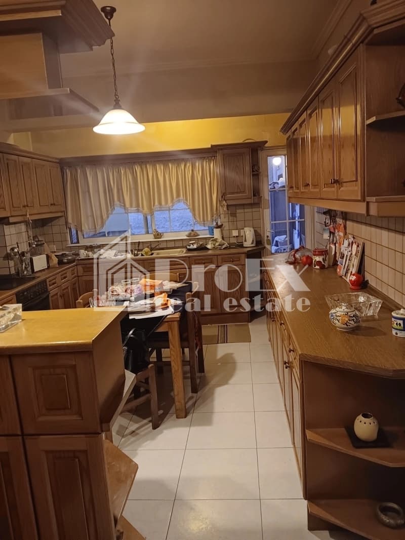 Apartment in Center, Agioi Anargiroi — Photo 4 of 10
