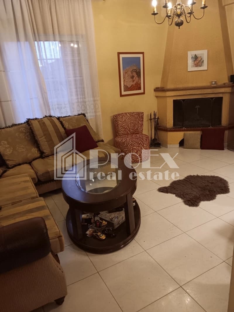 Apartment in Center, Agioi Anargiroi — Photo 3 of 10