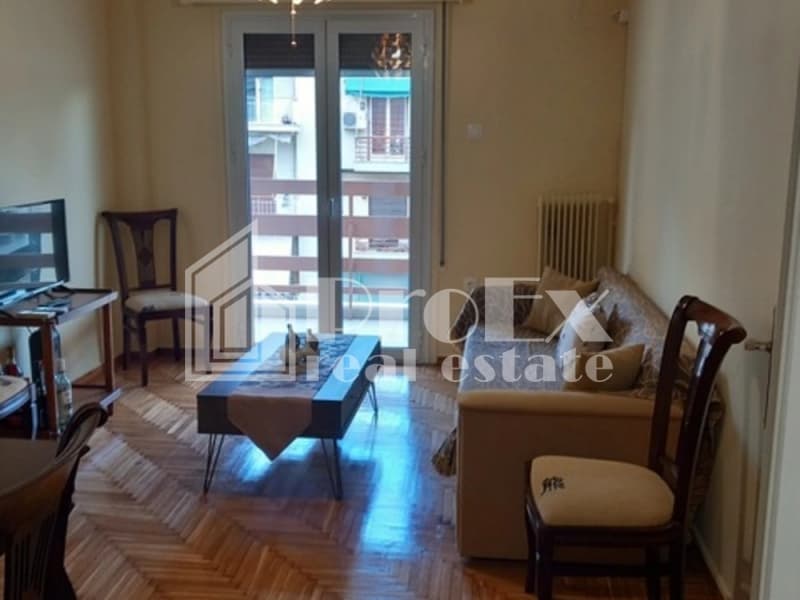 Apartment in Pasalimani, Piraeus — Photo 1 of 11
