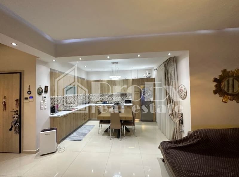 Apartment in Center, Agioi Anargiroi — Photo 1 of 6