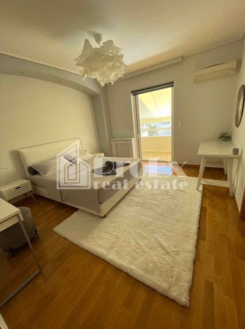 House in Golf, Glyfada — Photo 24 of 30