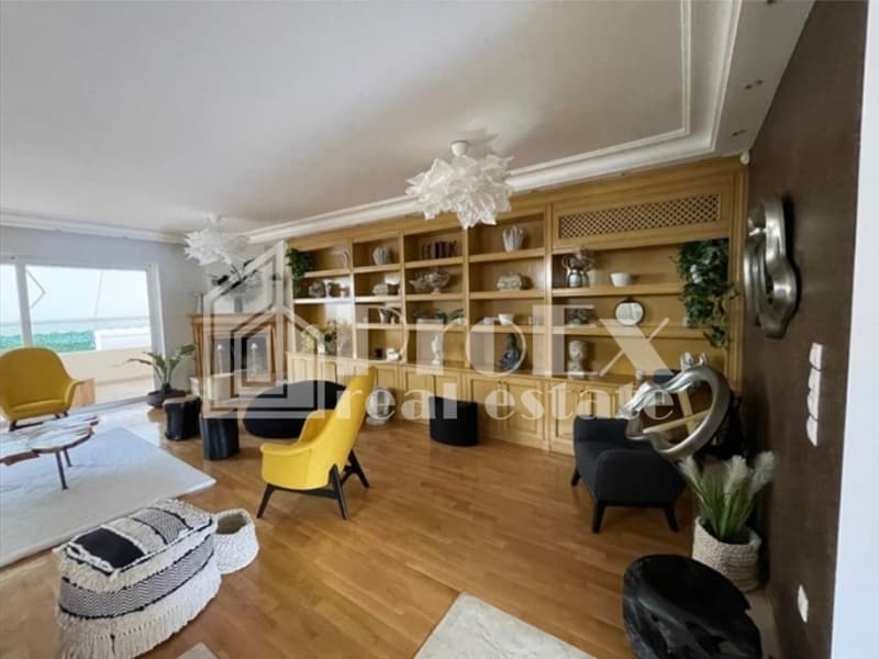 House in Golf, Glyfada — Photo 15 of 30