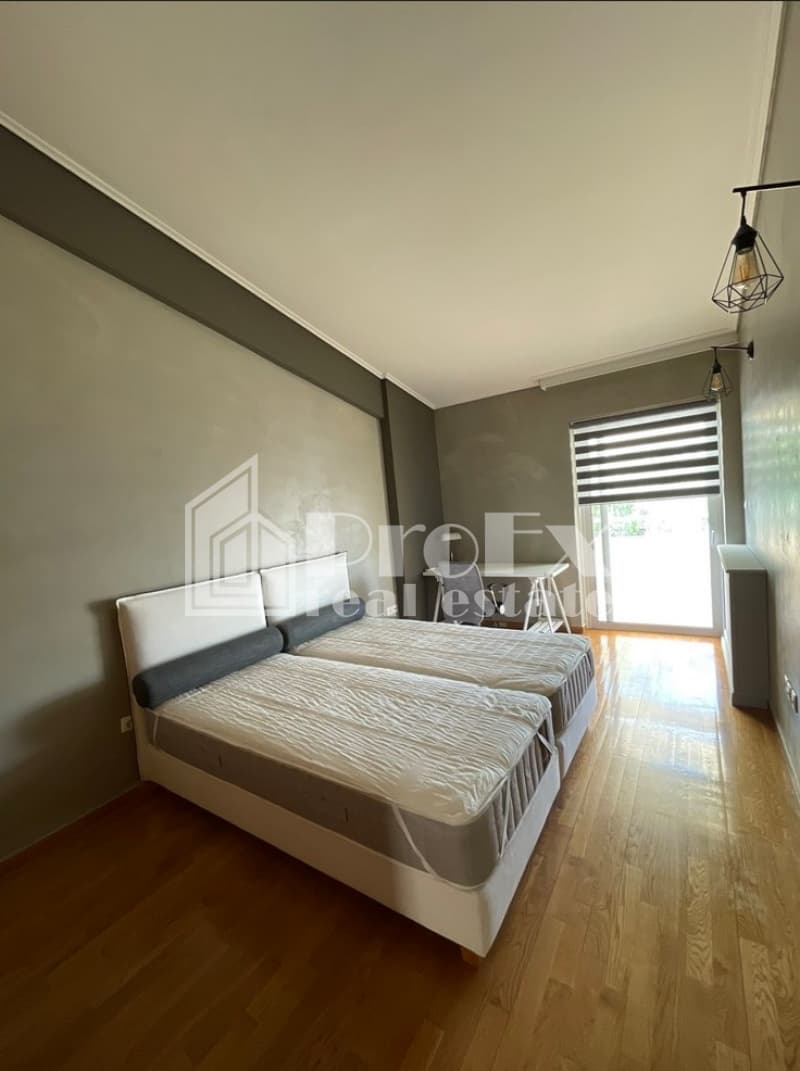 House in Golf, Glyfada — Photo 23 of 30
