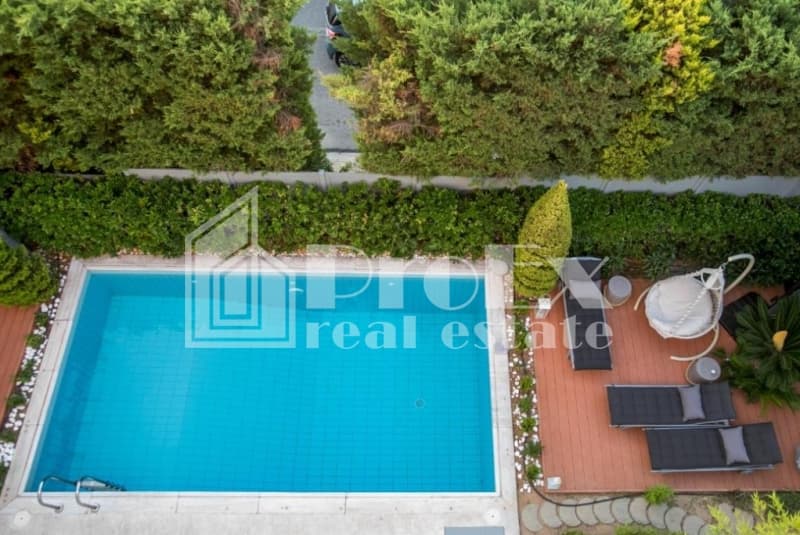 House in Golf, Glyfada — Photo 3 of 23