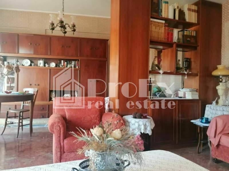 Apartment in Osios Loukas, Patisia — Photo 3 of 24