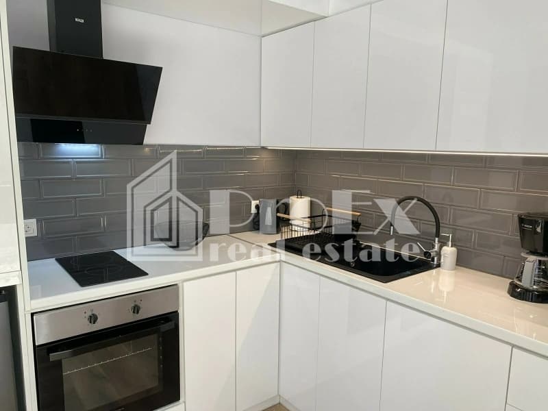 Apartment in Pigada, Piraeus — Photo 10 of 16