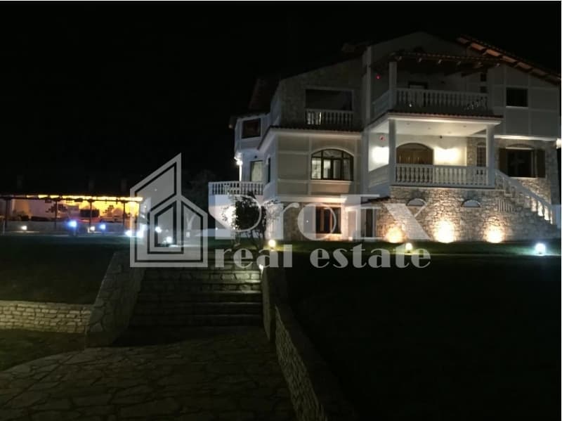 House in Neapoli, Spata — Photo 1 of 18
