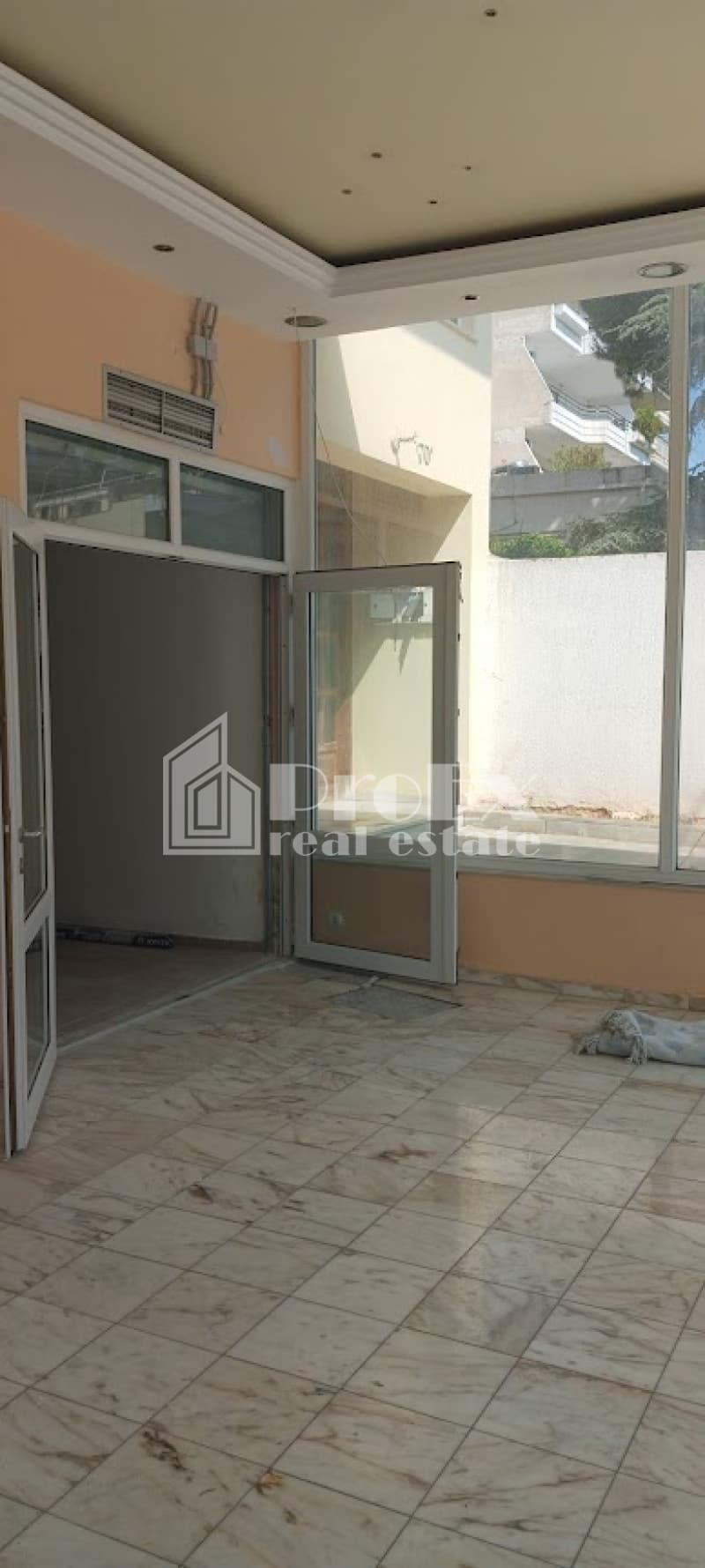 Αίθουσα Εκδηλώσεων στην Νέα Ζωή, Αγία Παρασκευή — Φωτογραφία 7 από 8