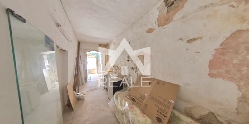 Retail Store in Othonoi, Corfu — Photo 7 of 11