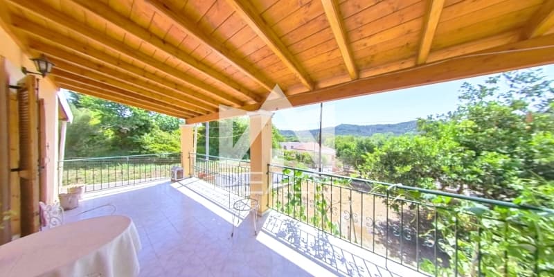 Μονοκατοικία στην Άγιος Γεώργιος, Κέρκυρα — Φωτογραφία 2 από 13