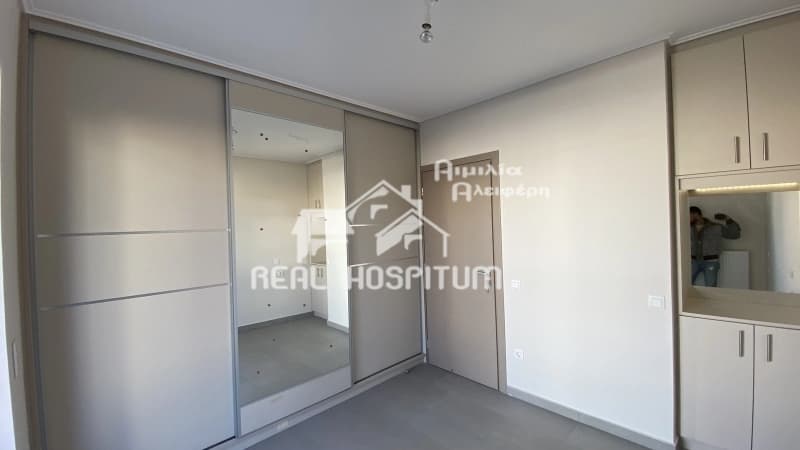 Apartment in Center, Petroupoli — Photo 7 of 10