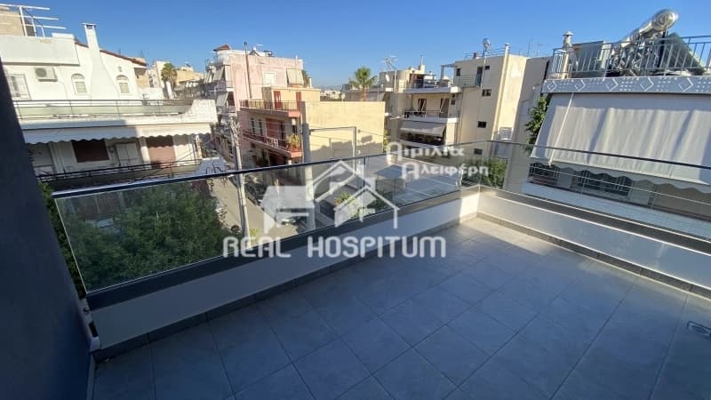 Apartment in Center, Petroupoli — Photo 9 of 10