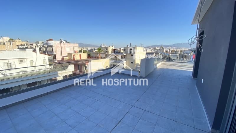Apartment in Center, Petroupoli — Photo 1 of 9