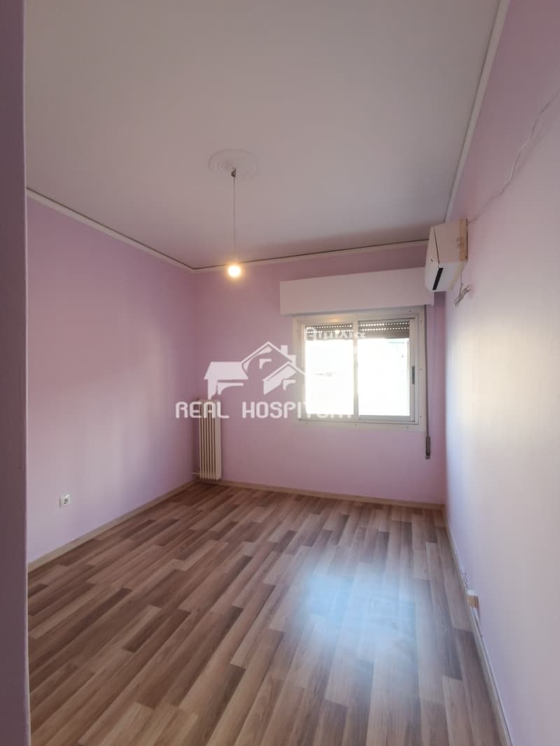 Apartment in akadimia Platonos, Kolonos - Kolokinthous — Photo 5 of 10