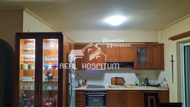 Apartment in Pefka Verdi, Petroupoli — Photo 4 of 11