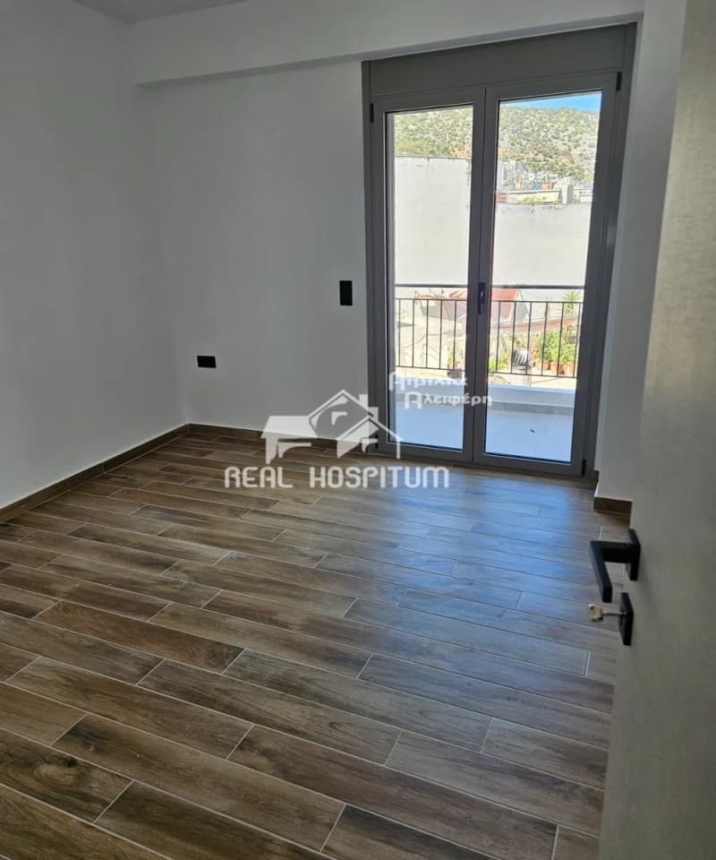 House in Pefka Verdi, Petroupoli — Photo 8 of 14