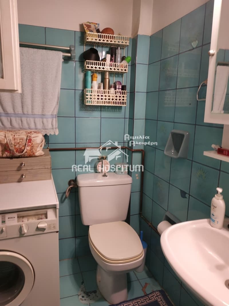 Apartment in Pefka Verdi, Petroupoli — Photo 13 of 15