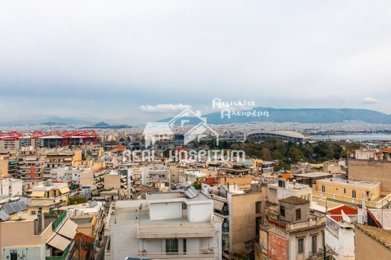 House in Kastella, Piraeus — Photo 1 of 2